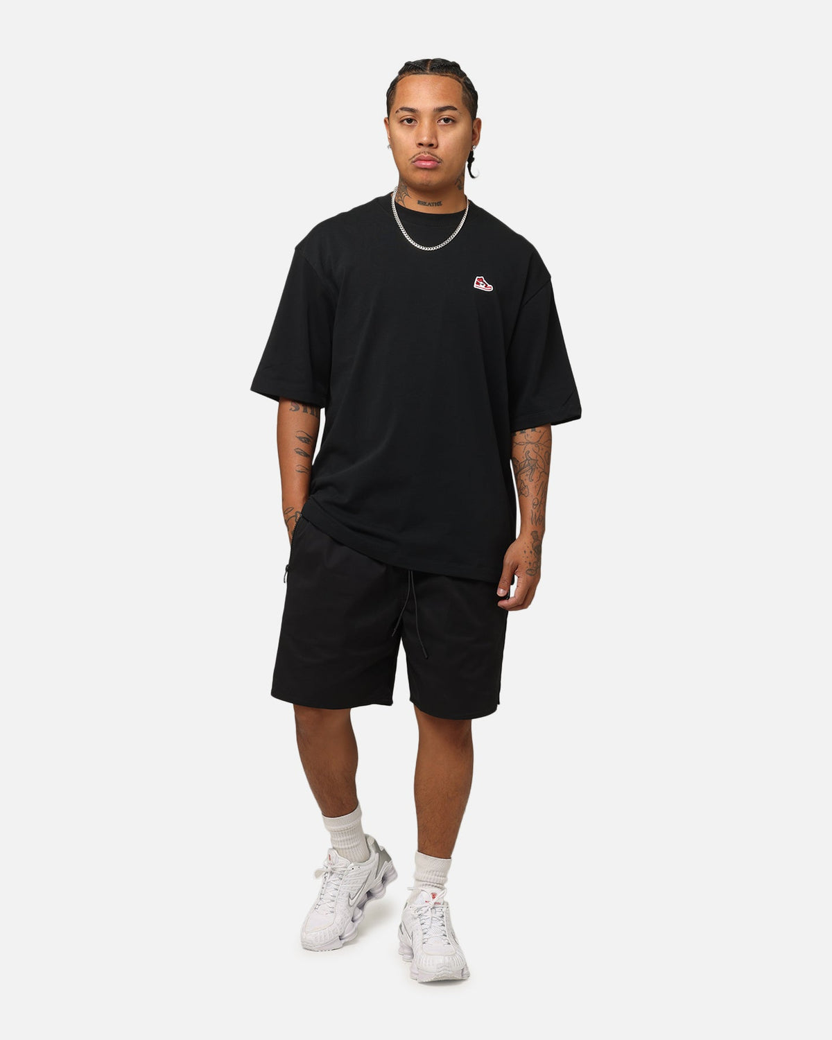 Jordan Brand Sneaker Patch Crewneck T-Shirt Black/Varsity Red
