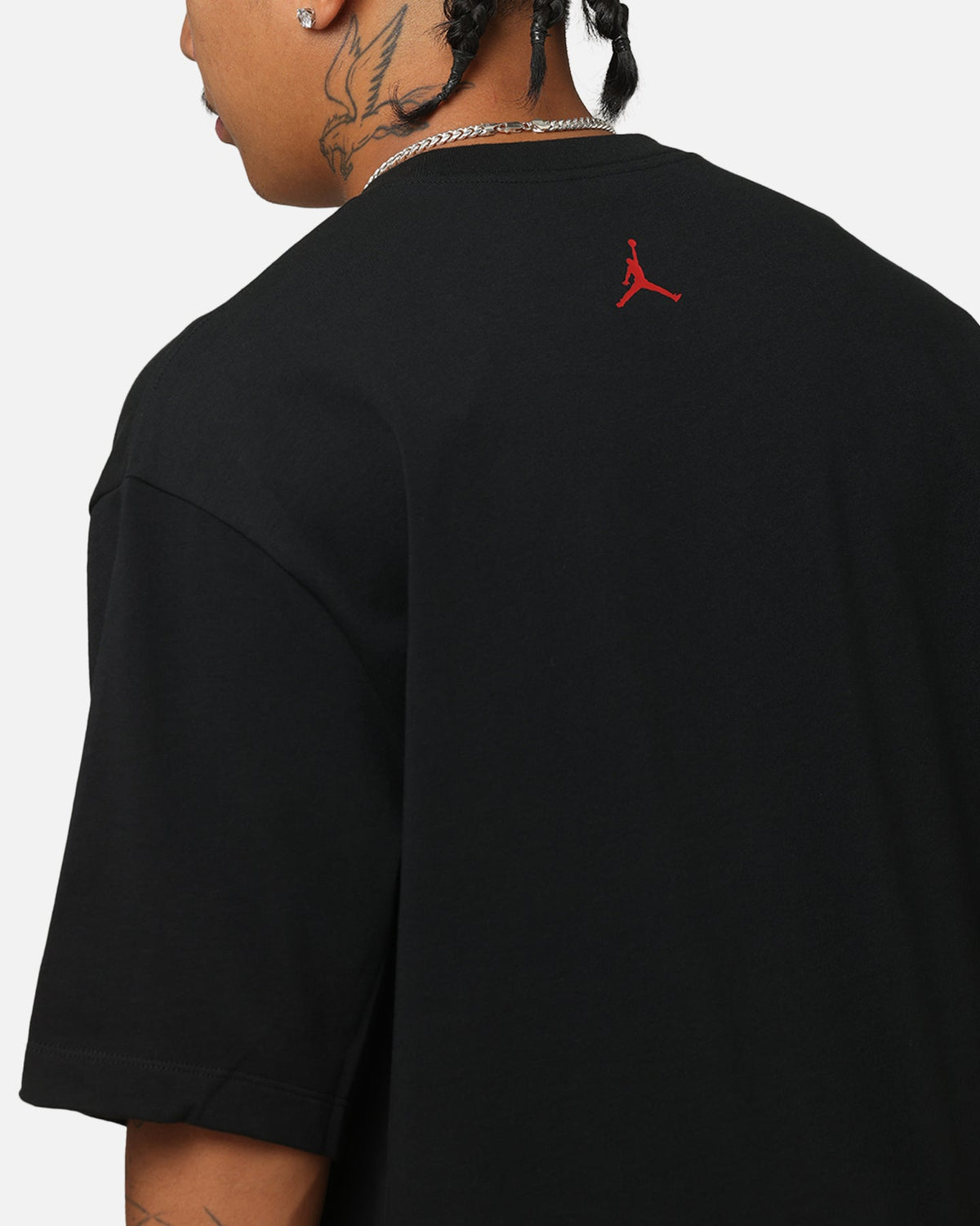 Jordan Brand Sneaker Patch Crewneck T-Shirt Black/Varsity Red