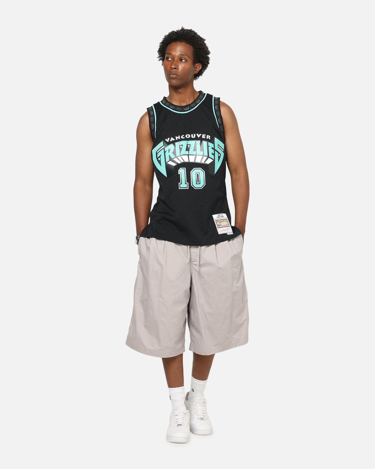 Mitchell & Ness Vancouver Grizzlies Mike Bibby 'Cool Blue' Swing Jersey Black/Blue