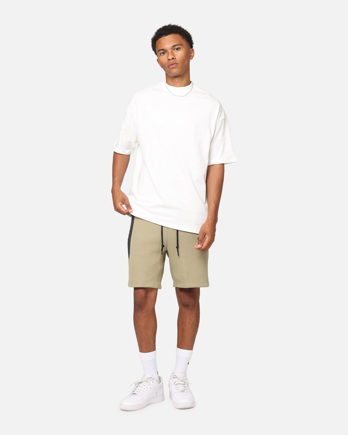 Nike Tech Fleece Shorts Neutral Olive