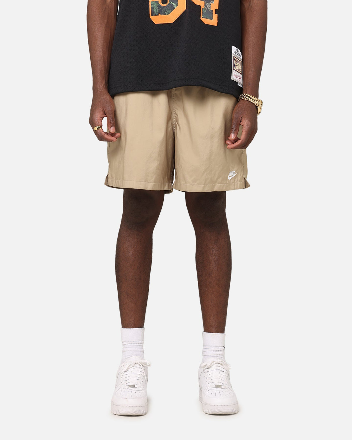 Nike Club Flow Shorts Beige/White
