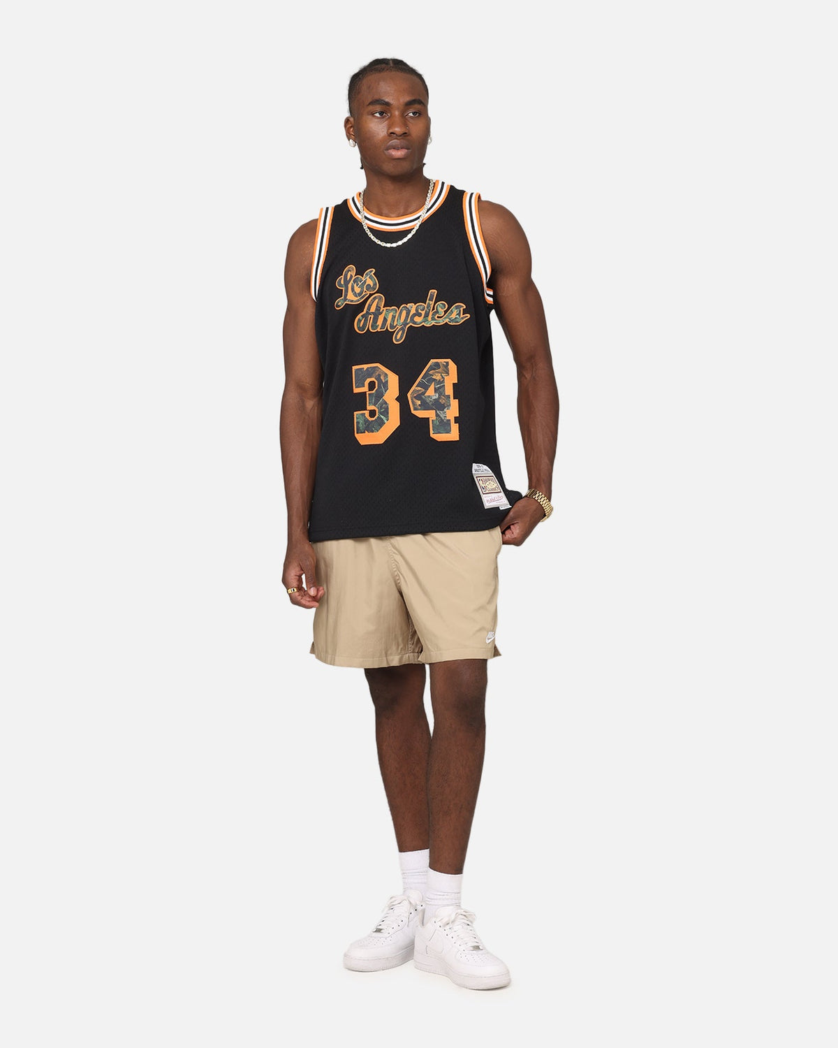 Nike Club Flow Shorts Beige/White