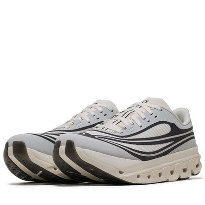 On Cloudflow 5 AD IKON - Ivory/Black