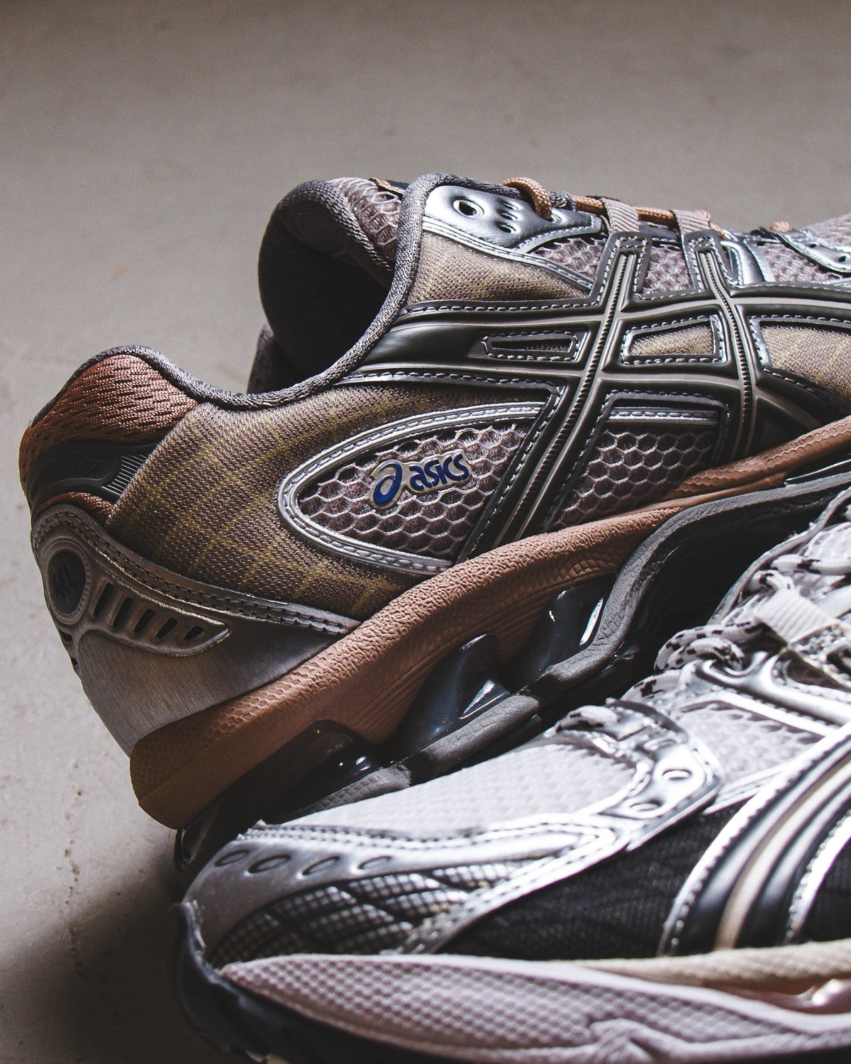 Asics Men Gel-Nimbus 10.1 White Obsidian Grey 1203A543-104